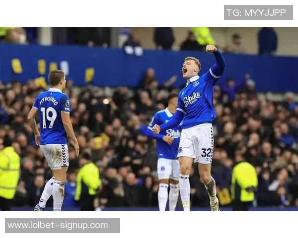 英超精彩对决里昂大胜切尔西神奇扑救瞬间引发全场沸腾