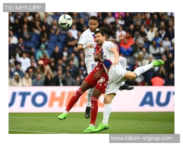 欧联杯惊天逆转巴黎圣日耳曼大胜拜仁引发全场狂欢赛后点评