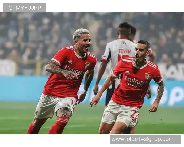 中超赛场惊现冷门那不勒斯以1-0战胜本菲卡引发全场热议