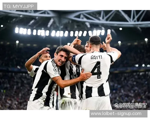 友谊赛精彩回顾:那不勒斯绝杀尤文图斯全场沸腾瞬间解析 友谊赛精彩回顾:那不勒斯绝杀尤文图斯全场沸腾瞬间解析