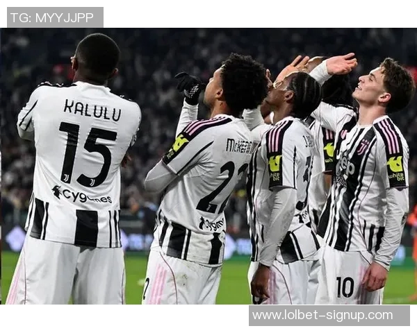 英超激战:那不勒斯与尤文图斯战成平局赛后分析引发热议 英超激战:那不勒斯与尤文图斯战成平局赛后分析引发热议