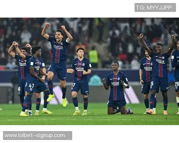 德甲惊现冷门尤文图斯逆转巴黎圣日耳曼引发全场轰动