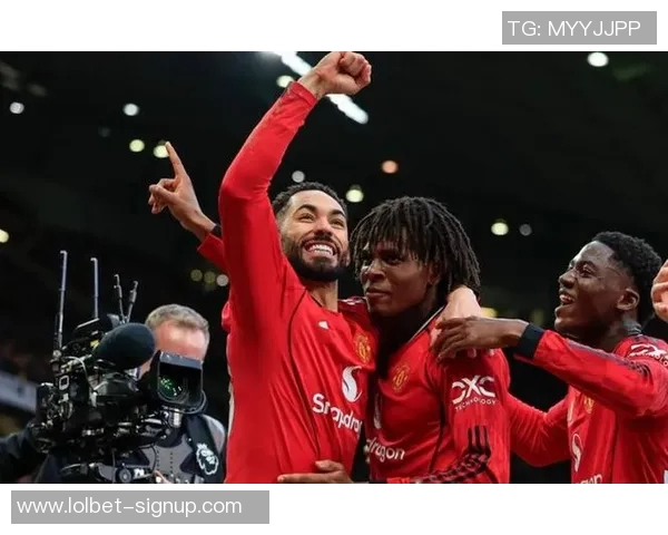 中超激战尤文图斯险胜曼联绝杀瞬间引爆全场精彩回顾十大进球 中超激战尤文图斯险胜曼联绝杀瞬间引爆全场精彩回顾十大进球