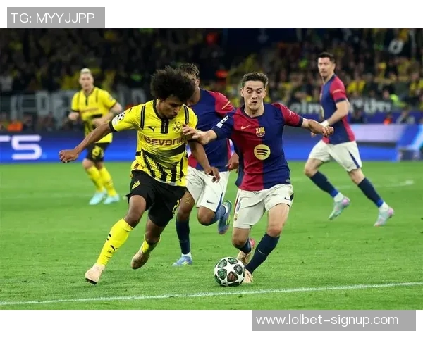 友谊赛精彩回顾：里昂战胜巴萨乌龙球成焦点引发热议