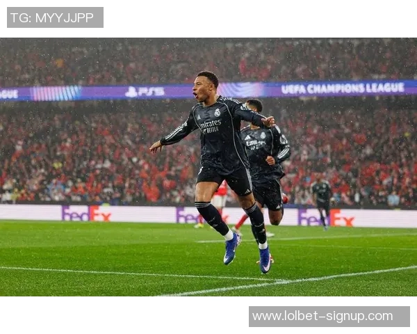 本菲卡狂胜热刺5-1补时进球点燃全场激情赛后点评